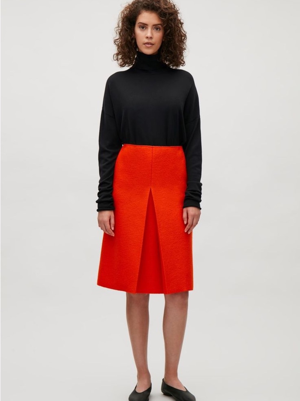 COS Orange Pleated Midi Skirt Size 4